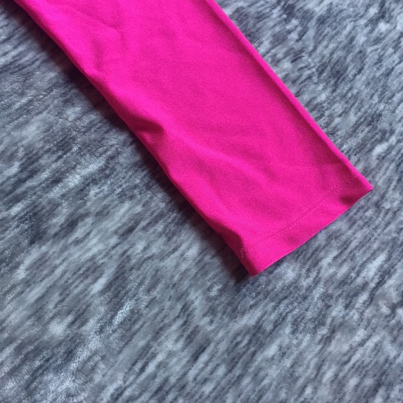 Hot Pink Cropped Leggings - Picture 2 of 3